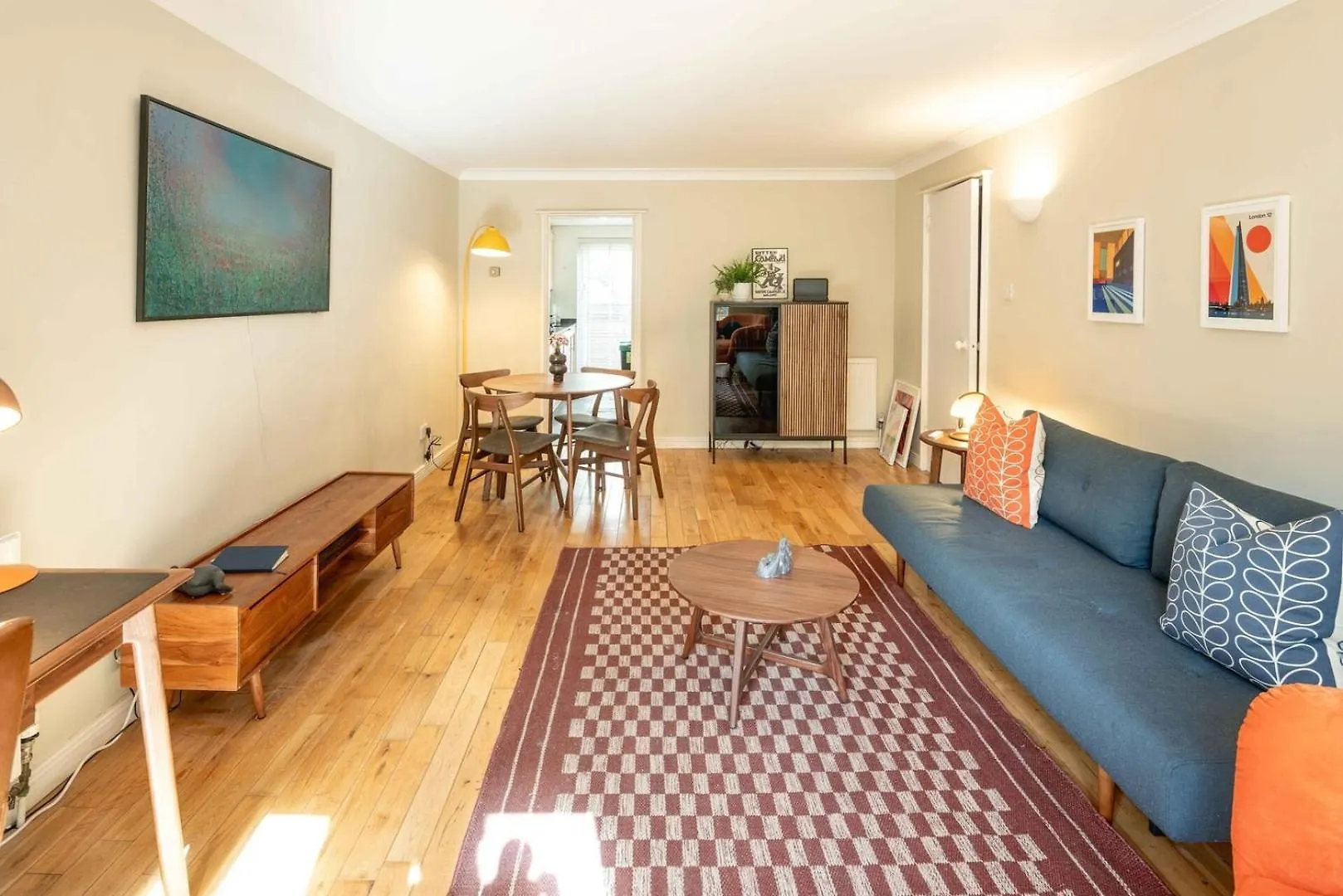 Apartment Serene Garden Flat - Steps From Tower Bridge London
